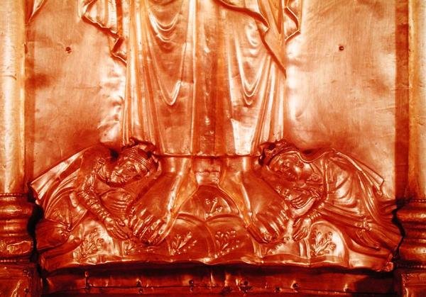 Antependium zobrazující Krista Vykupitele, detail dárců, Henriho II. (973-1024) a jeho manželky Kunigunde (978-1040) (zlato) (viz také 158267) od German School