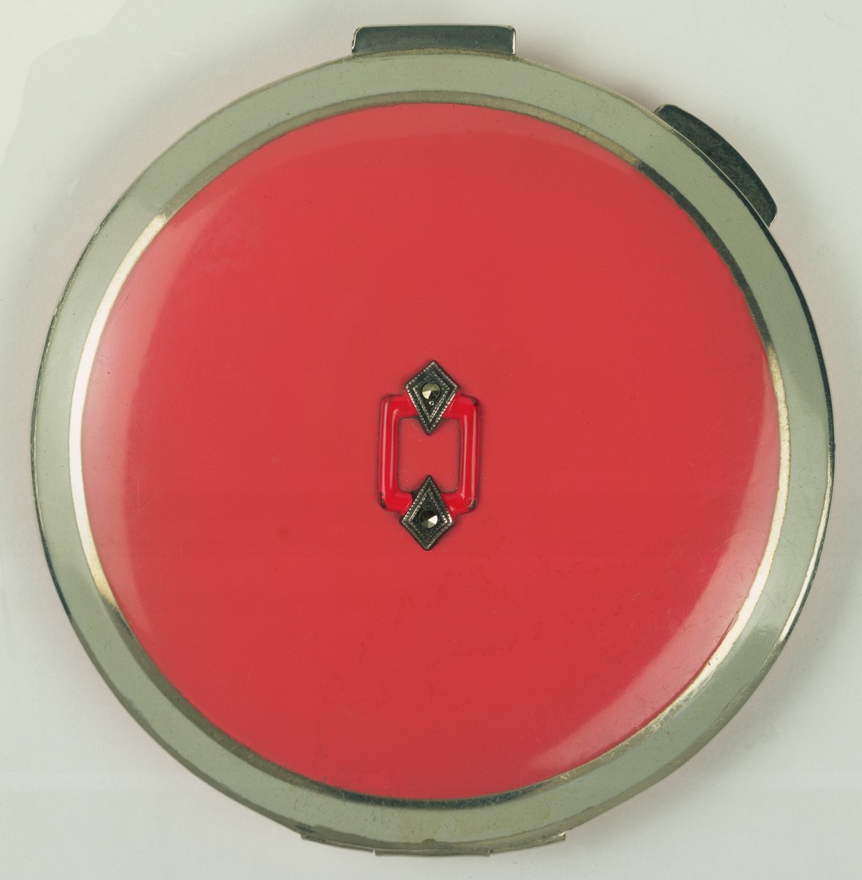 Art Deco Powder Compact, vyrobený Rowenta, 50. léta (korál) od German School