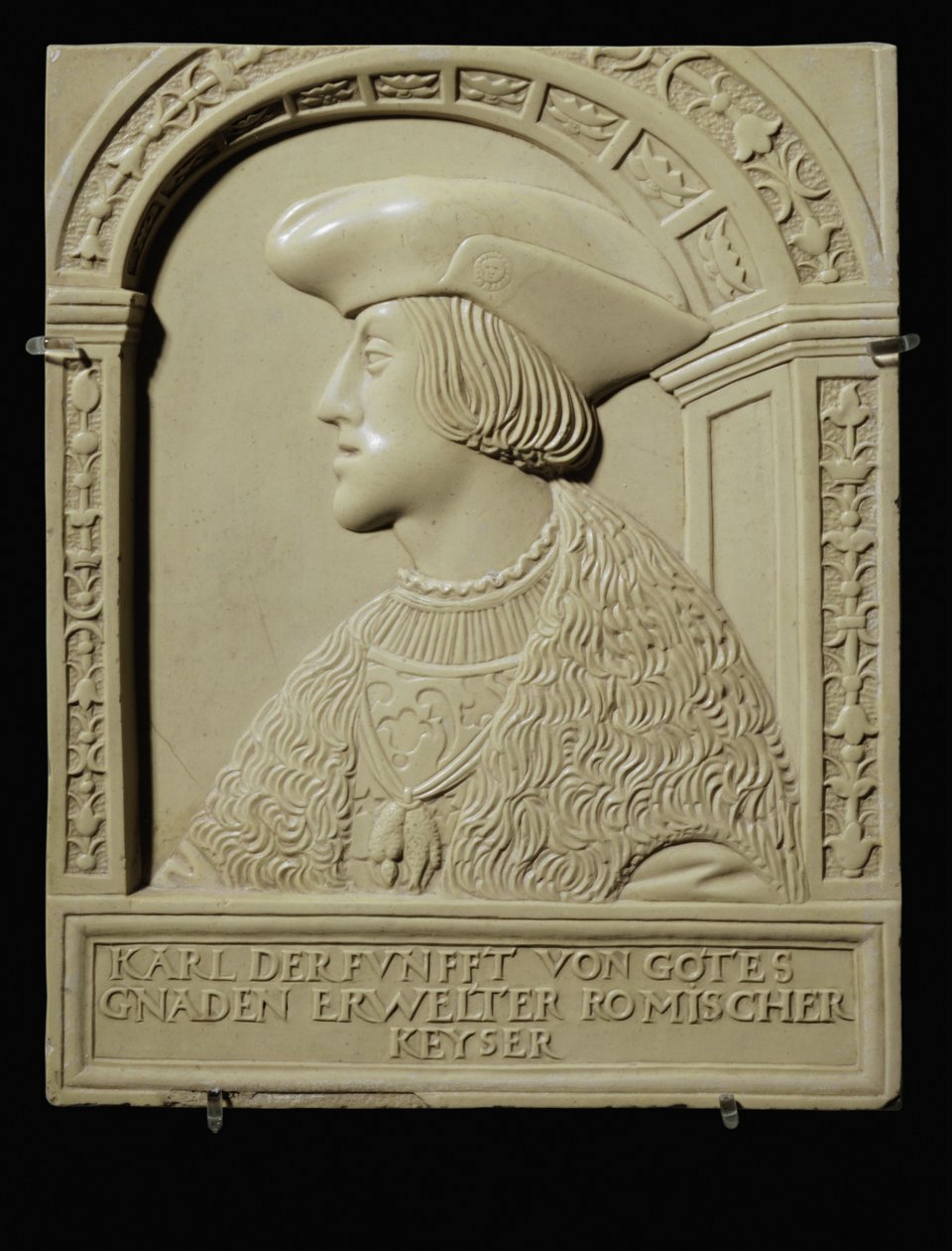 Busta císaře Karla V. v mládí, po roce 1520 ... (vápenec) od German School