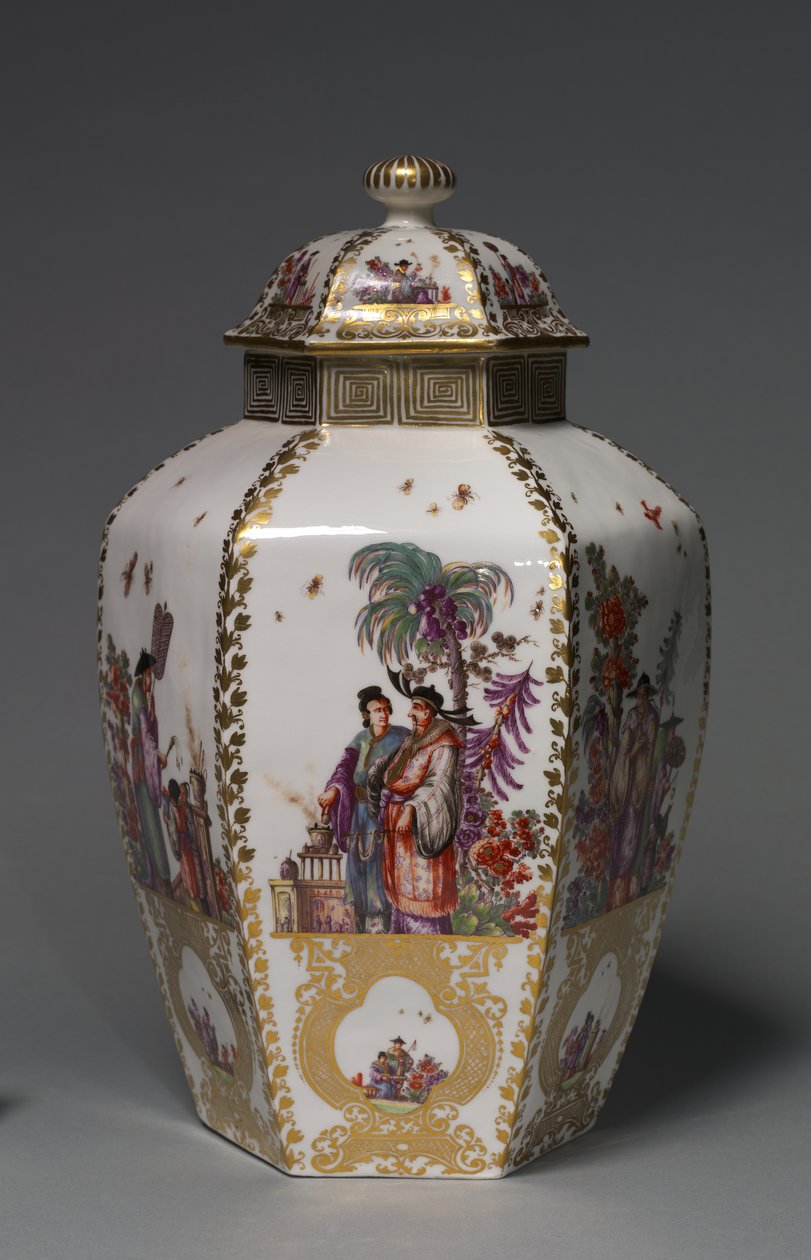 Krytá váza, výrobce Meissen Porcelain Factory, Německo, kolem 1728-1730 od German School