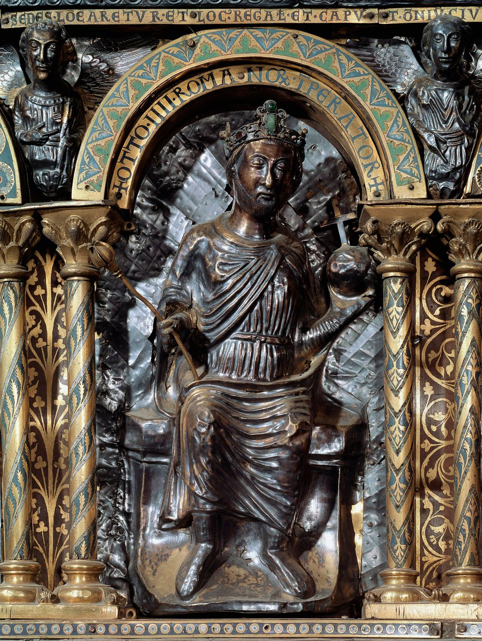 Sarkofág Karla Velikého (742-814). Zastoupení císaře Othona IV Brunšvického (v. 1175-1218). 1165-1215. Německo. Palatinská kaple katedrály v Cáchách. od German School