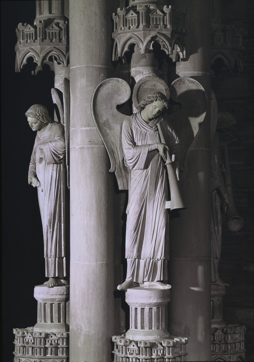 The Angels Pillar, v jižní transeptu, c.1230 od German School