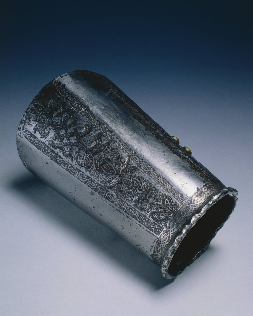 Vambrace, cca 1560 (ocel) od German School