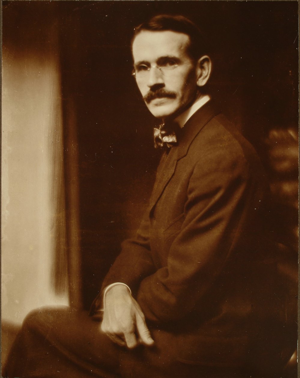 Arthur B. Davies od Gertrude Käsebier