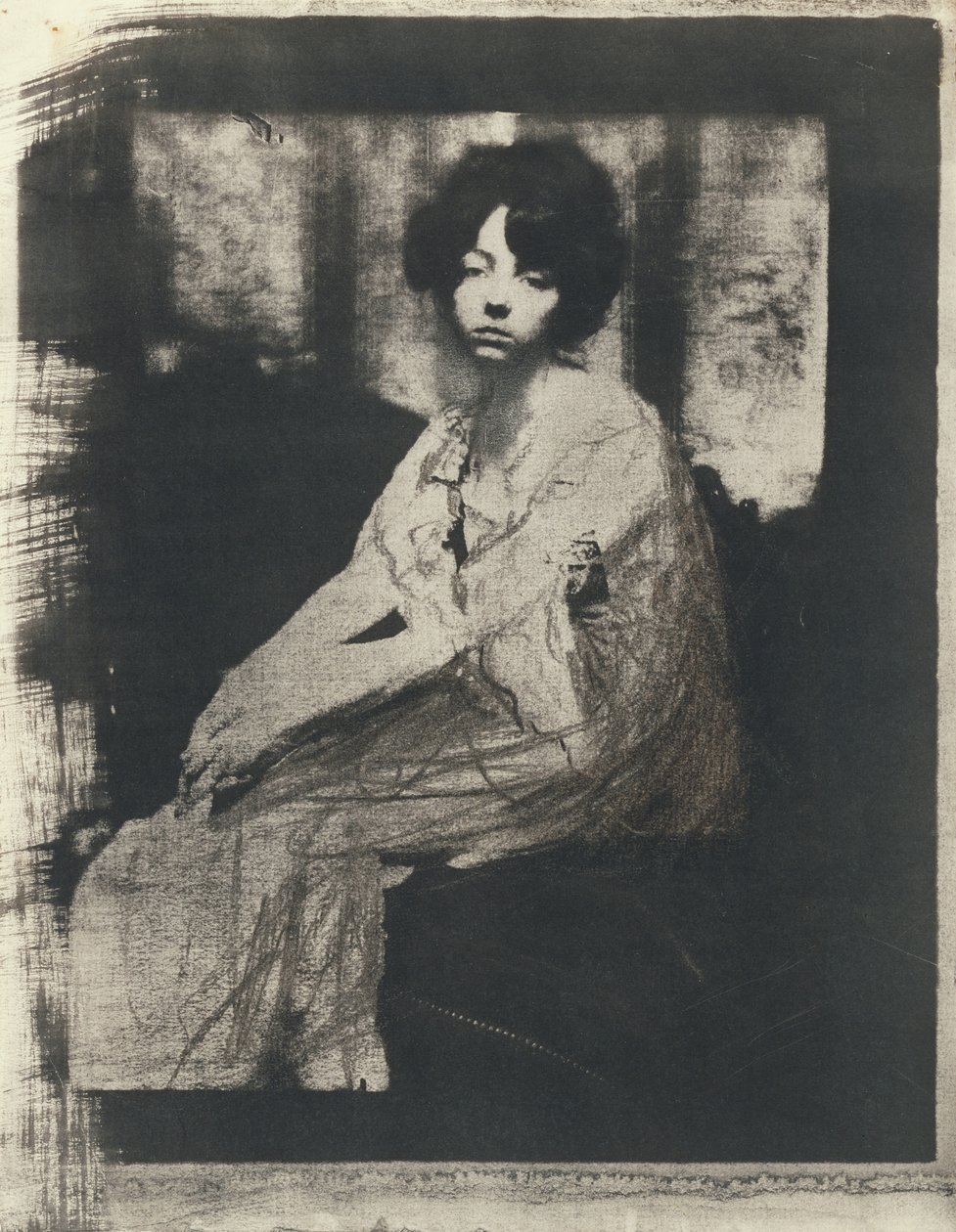[Sedící žena] od Gertrude Käsebier