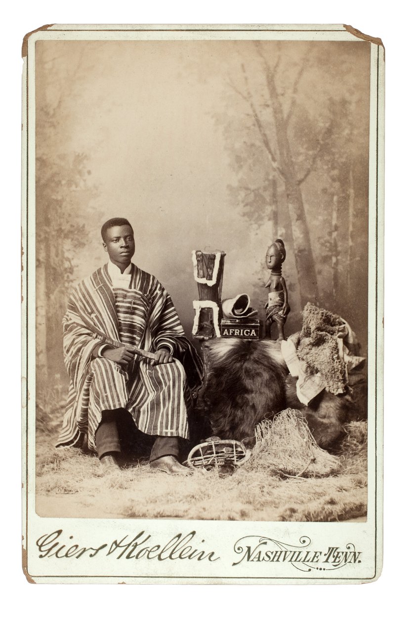Momolu Massaquoi, Nashville, USA, kolem roku 1890 (želatinový stříbrný tisk) od Giers and Koellein