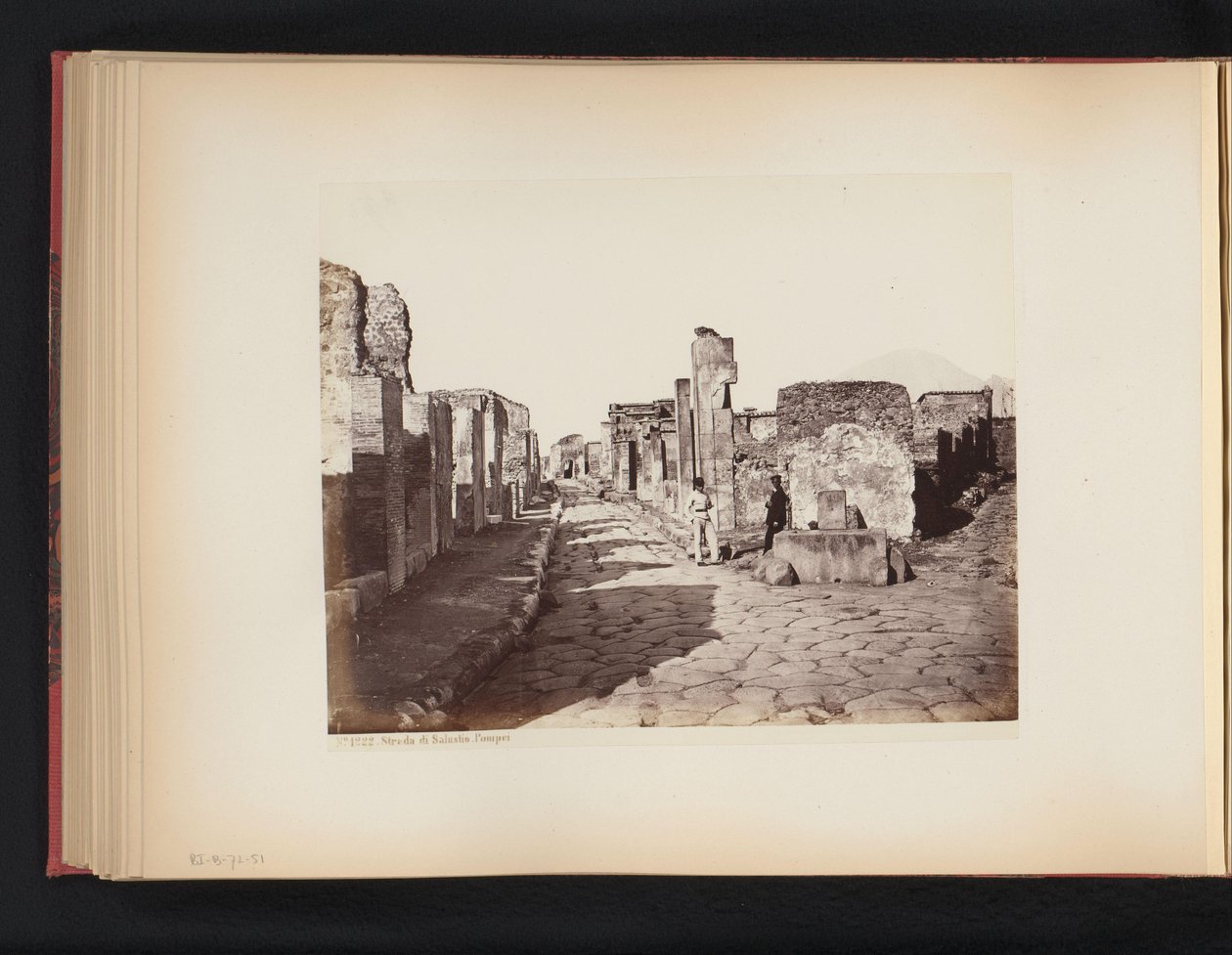 Pohled na Strada di Sallustio v Pompejích, Itálie Strada di Salustio. Pompeje (název na objektu) od Giorgio Sommer (attributed to)