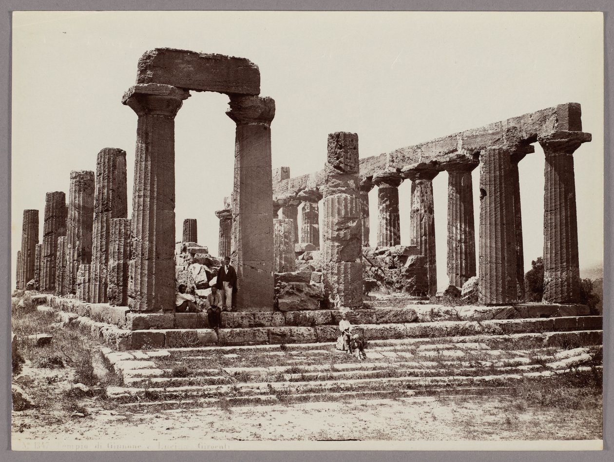 Agrigento: Chrám Junony Lacinie, Girgenti, č. 1347 od Giorgio Sommer