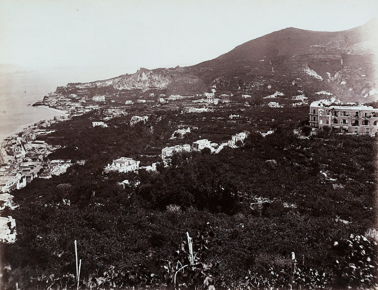 Panoramatický výhled na Casamicciola, nedaleko Neapole od Giorgio Sommer