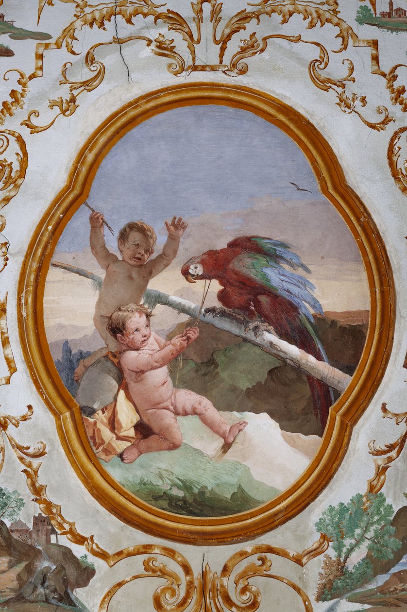 Guest Lodgings, The Room of the Putti, medailon s putti: "Dva putti a papoušek" od Giovanni Battista Tiepolo