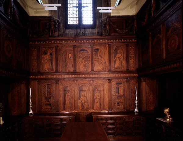 Skříňky po restaurování v severní sakristii (Sacrestia delle Messe) (intarzované dřevo) (viz 143297) od Giuliano da Maiano