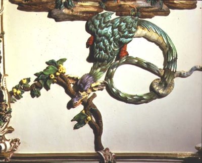 Salon Chino (Čínský pokoj), detail vyobrazení propracovaného draka, 1769 (porcelán) (viz také 93237-8) od Giuseppe Gricci