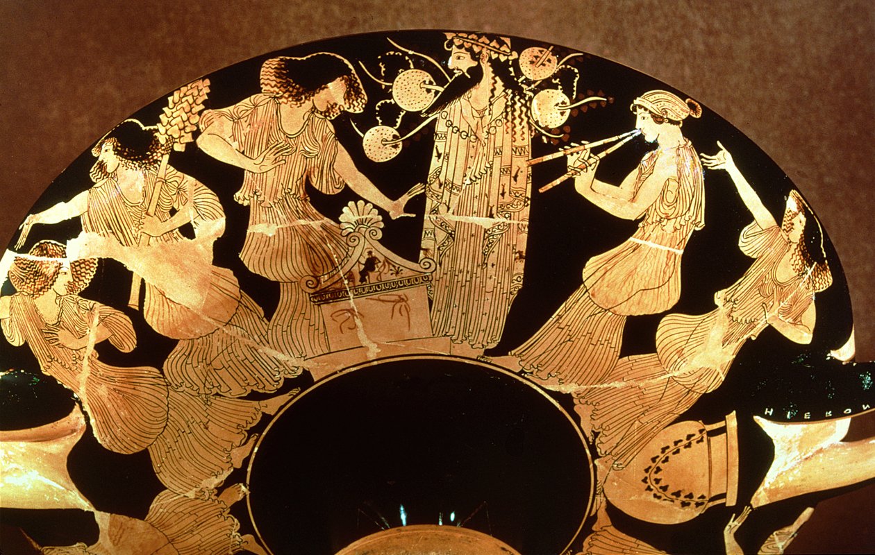 Podkrovní červená postava kylix zobrazující Dionýsa a Maenady, od malíře Makrona, kolem 490-80 př. n. l. (keramika) od Greek