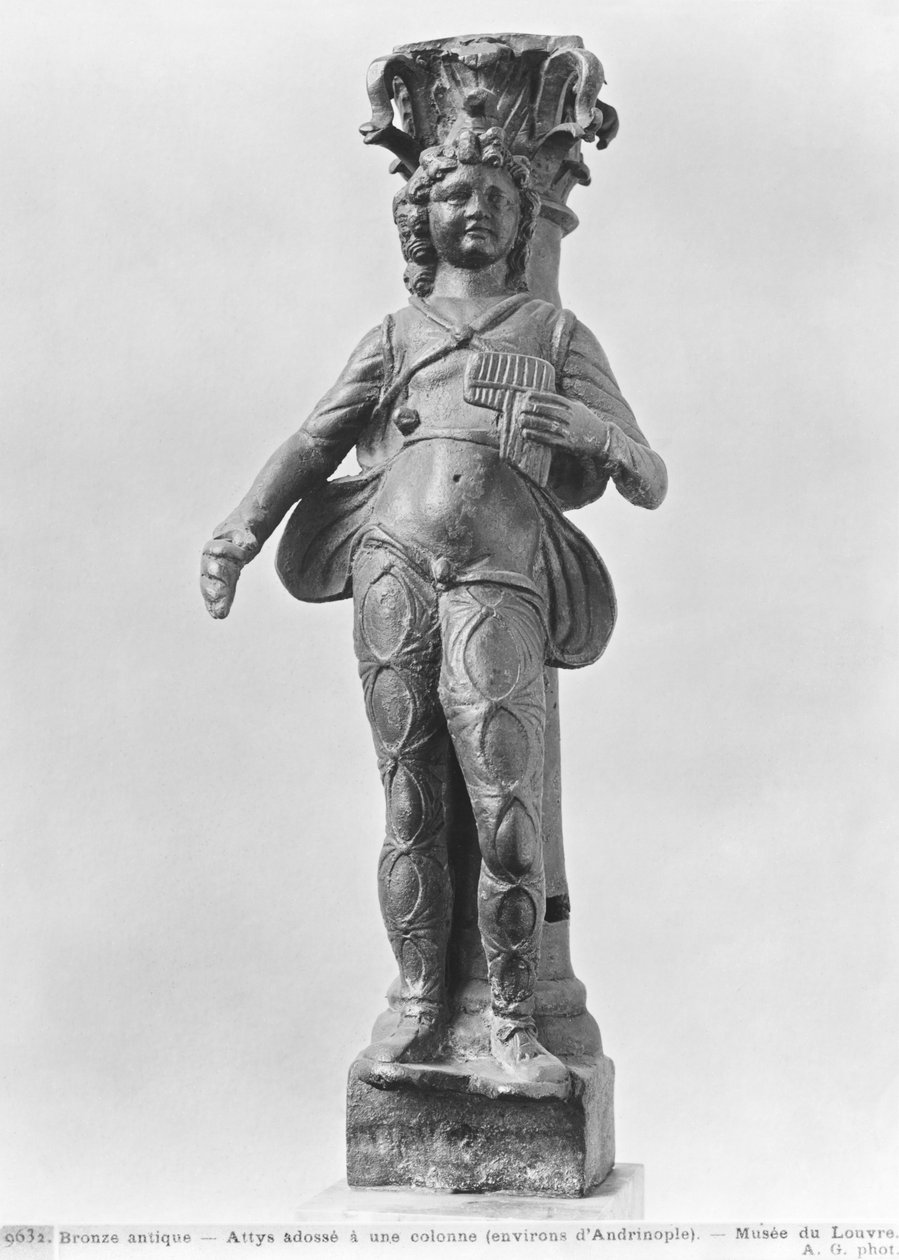Attis opřený zády o sloup, helénistické období (bronz) od Greek