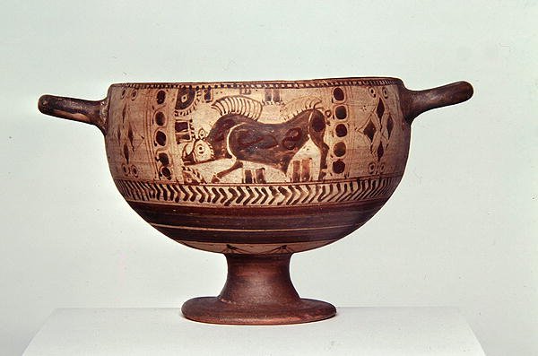 Černofigurový kotyle, cca 600-500 př. n. l. (keramika) (viz také 307544 a 307546) od Greek