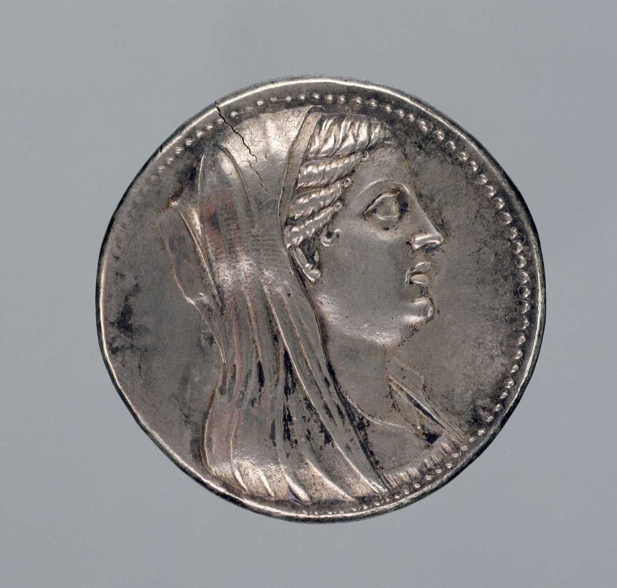 Stříbrná Didrachma Berenice II (stříbro) (viz také 288290) od Greek
