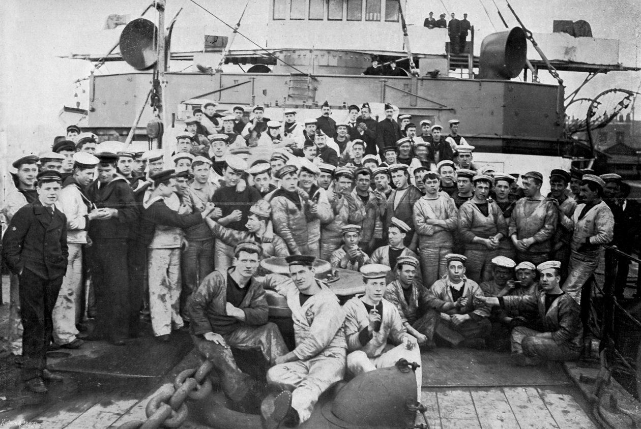 Hodnocení strojovny na palubě HMS Majestic, 1896. od Gregory and Co