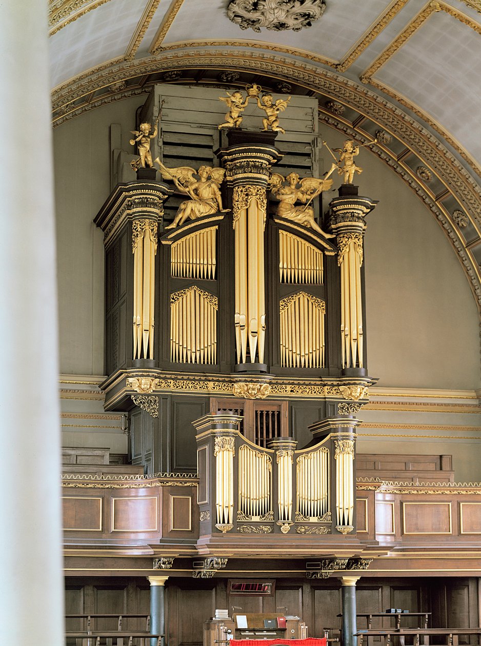 Dřevěná varhanní skříň, kolem 1685-6 od Grinling Gibbons