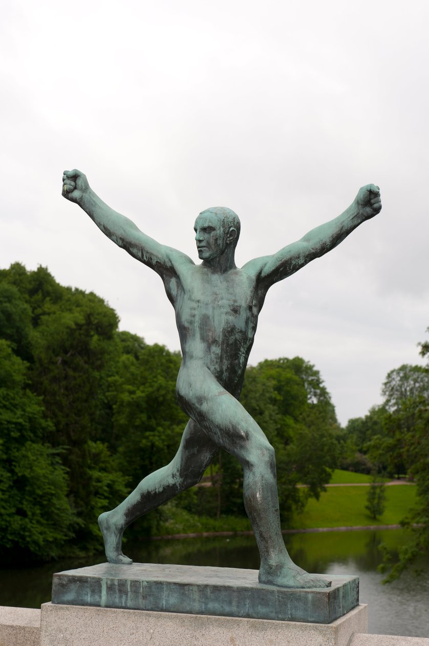 Socha radostného muže v parku Frogner, Oslo, Norsko (bronz) od Gustav Vigeland