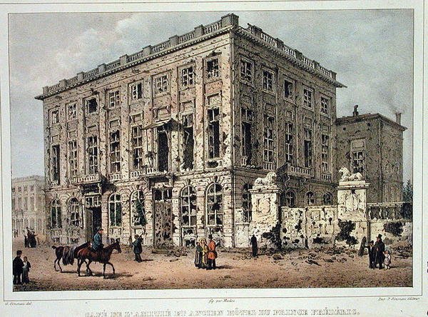 Cafe Amitie a Old Hotel du Prince Frederic, Brusel, po bojích 23.-26. září 1830, vyryl Jean Baptiste Madou (1796-1877) (barevná rytina) od Gustave Adolphe (after) Simoneau