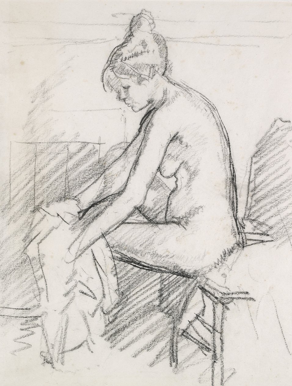 Studie nahé ženy, která sedí a suší si pravou nohu (uhlí) od Harold Gilman