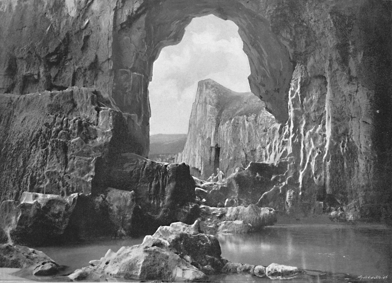 Lydstep Natural Arch, Tenby, c1896 od Harvey Barton