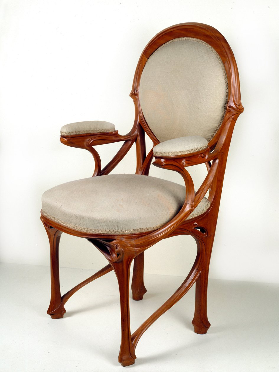 Art Nouveau: Křeslo z amerického ořechu od Hector Guimard