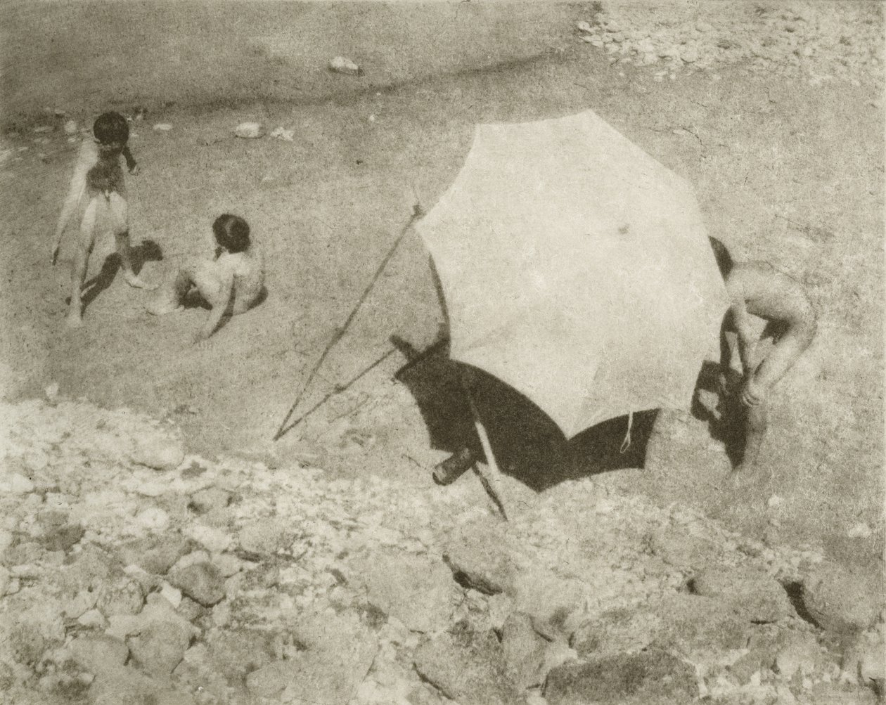 Der Malschirm II, 1909 nebo starší, vytištěno po roce 1911 (hlubotisk) od Heinrich Kuhn