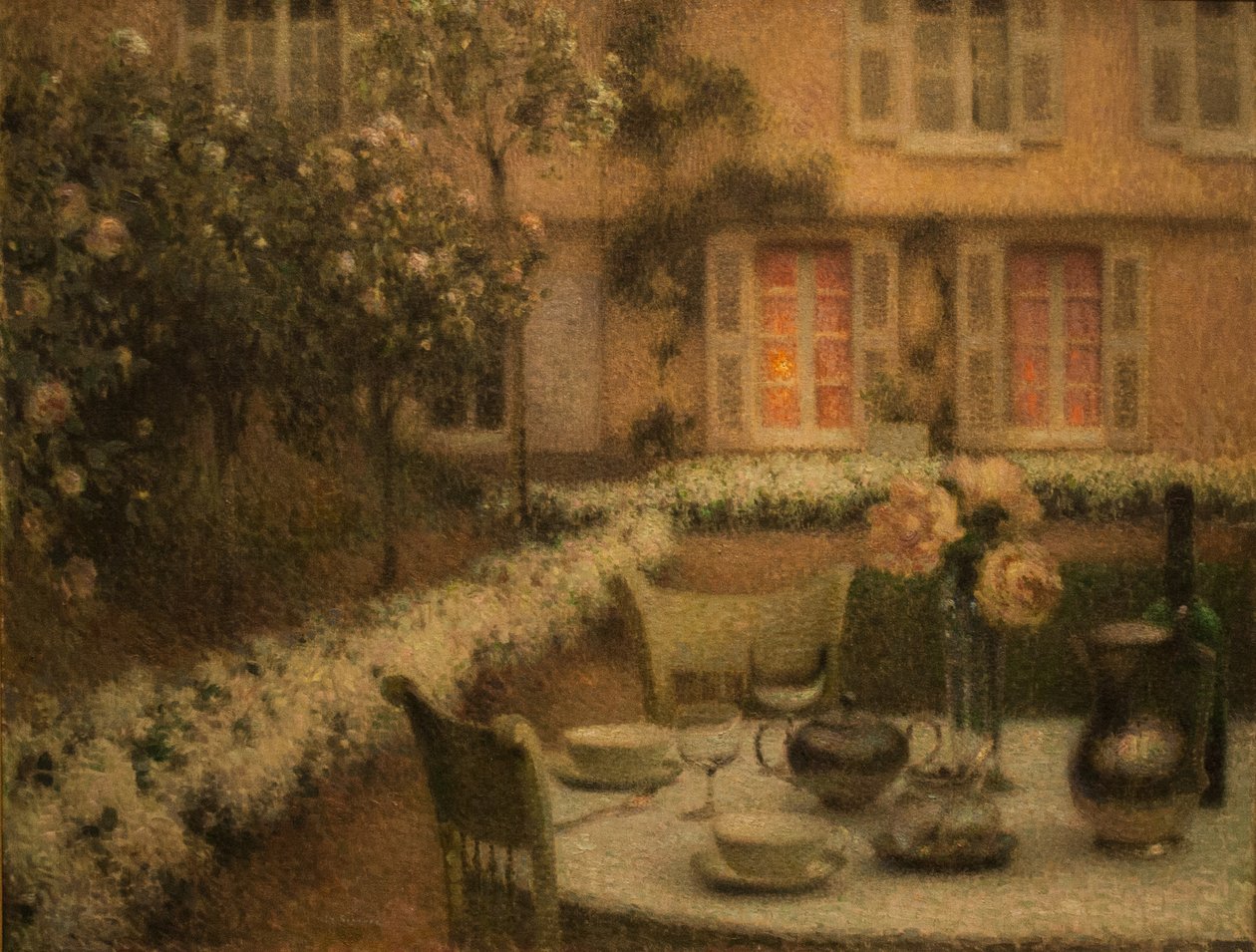 The_Table_in_the_White_Garden ve společnosti GerberoynFrancais: La table au jardin blanc a GerberoynHungarian: Stůl v bílé zahradě, Gerberoy-bann od Henri Eugene Augustin Le Sidaner