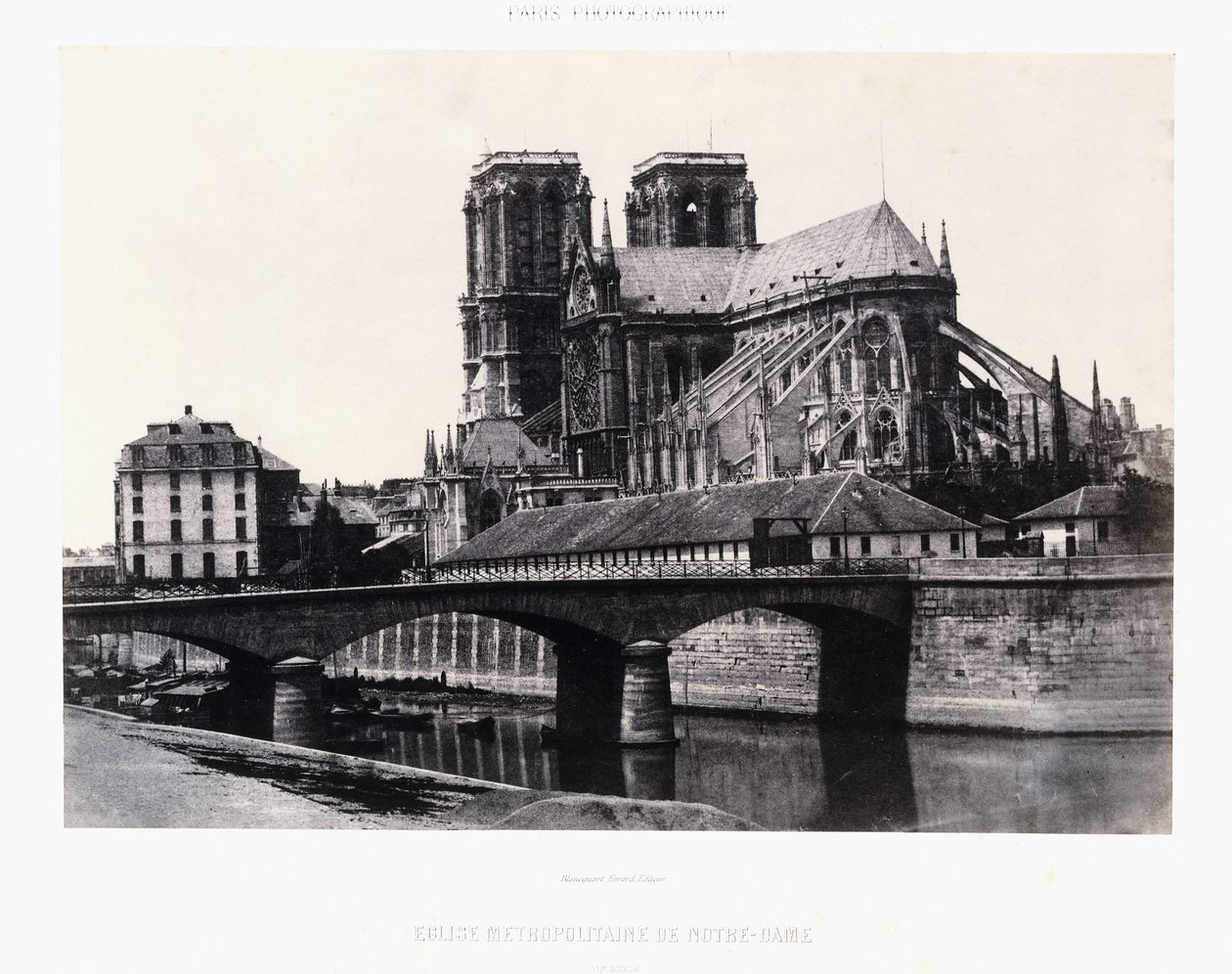 Kostel Notre-Dame, XII. století, kolem roku 1852 (solný tisk) od Henri Jean Louis (attr.to) Le Secq