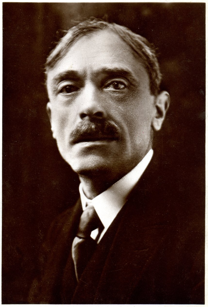 Francouzský spisovatel Paul Valery, asi 1920-30 (čb fotografie) od Henri Manuel