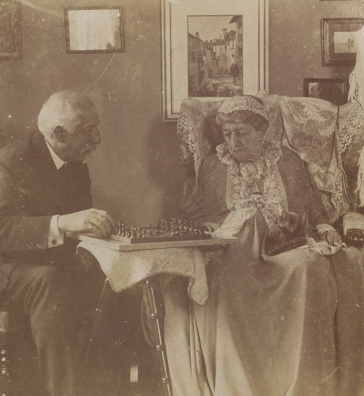 (Hardinge Hay Cameron a Lady Dalrymple hrají šachy) od Henry Herschel Hay Cameron