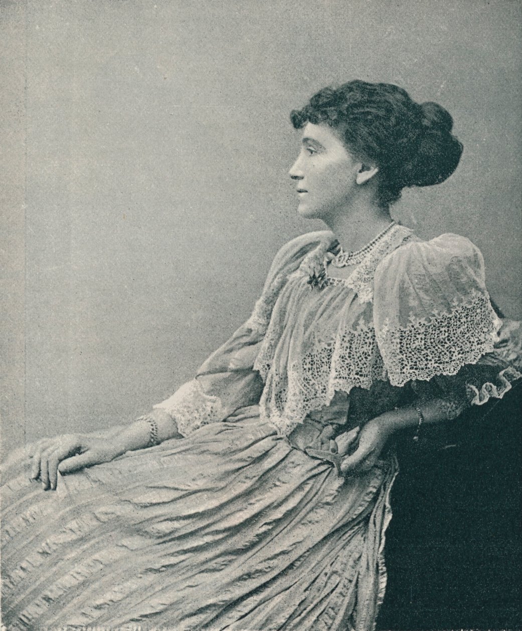 Paní Hugh E. H. Hoare, c1893 od Henry Herschel Hay Cameron