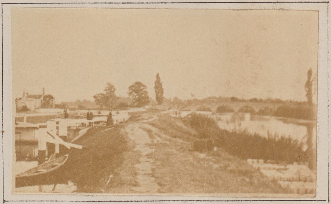 Chertsey Lock  Bridge od Henry W. Taunt