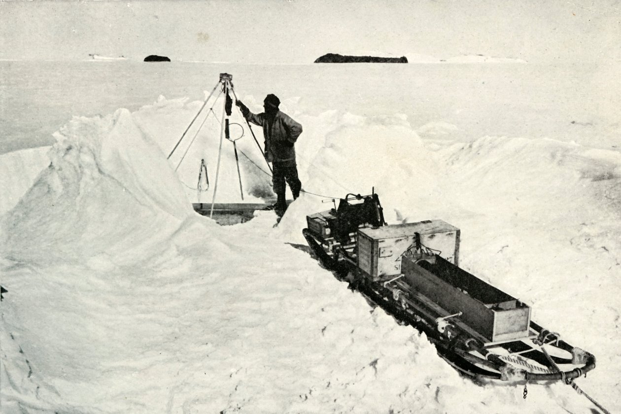 Nelson a jeho vybavení, c1911, 1913 od Herbert Ponting