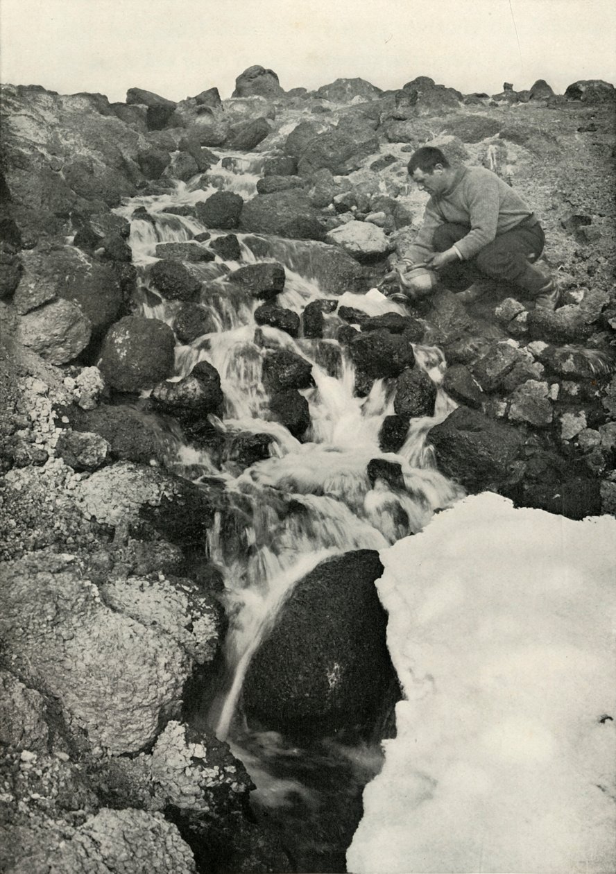 Něco jako fenomén – sladkovodní kaskáda, c19101913, 1913 od Herbert Ponting