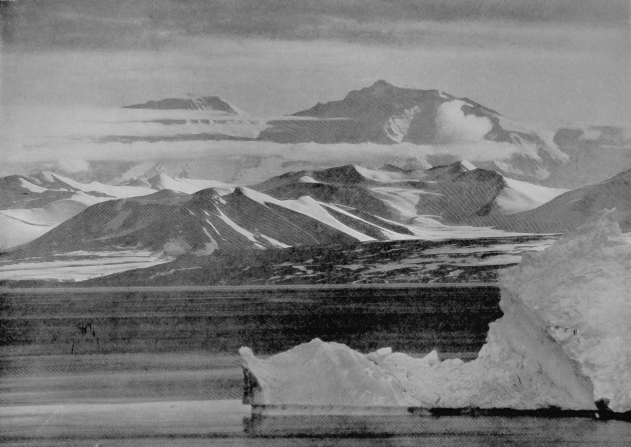 Telefotografie Mount Lister Scarp, 10. února 1911, 1913 od Herbert Ponting