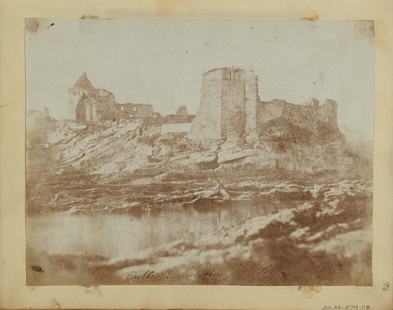 Hrad St. Andrews ze severozápadu. od Hill and Adamson