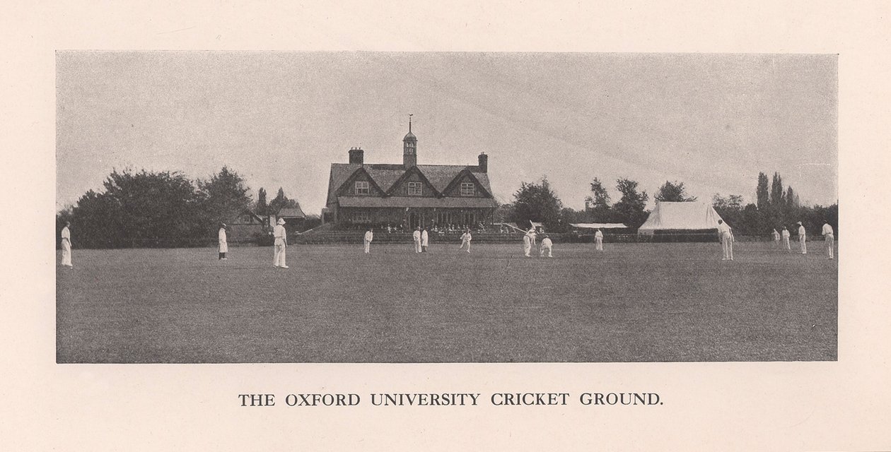 The Parks, kriketové hřiště Oxfordské univerzity, 1912 od Hills and Saunders