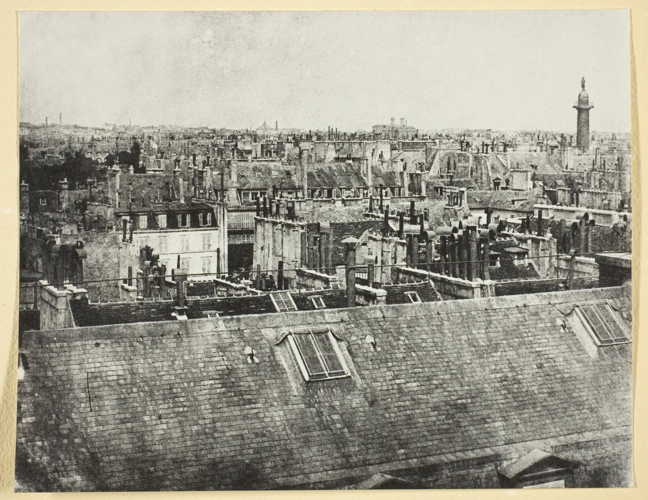 Střechy Paříže (výhled z rue Castiglione?) od Hippolyte Bayard