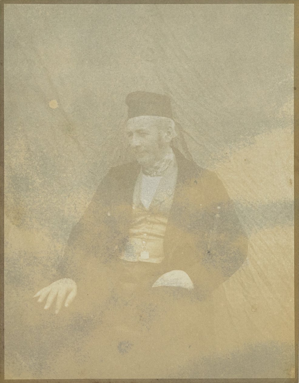 [Portrét sedícího muže v čepici] od Hippolyte Bayard