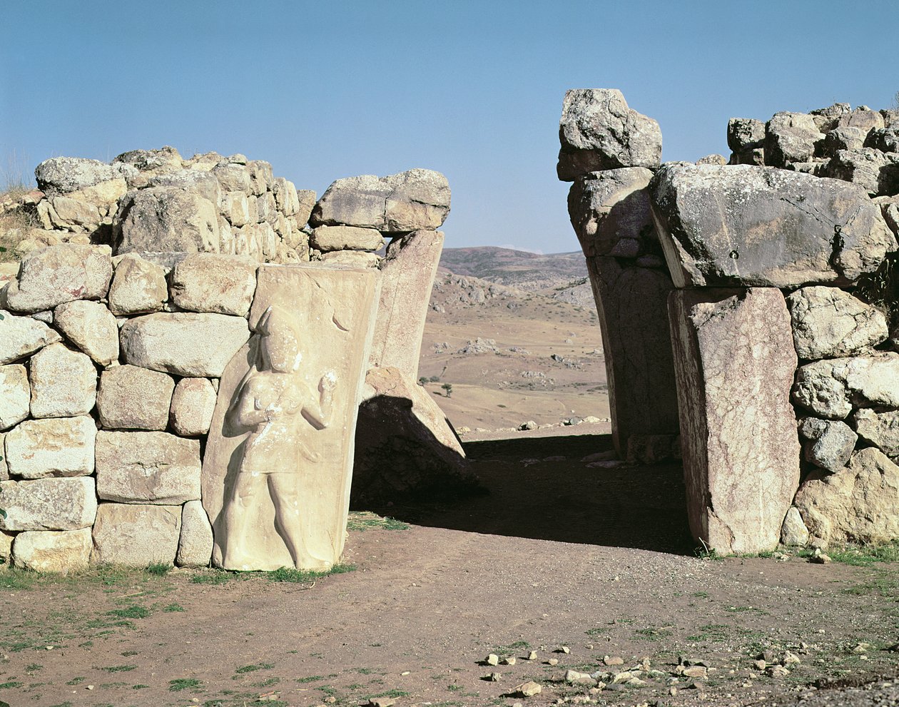 Králova brána z hradeb Hattusas od Hittite