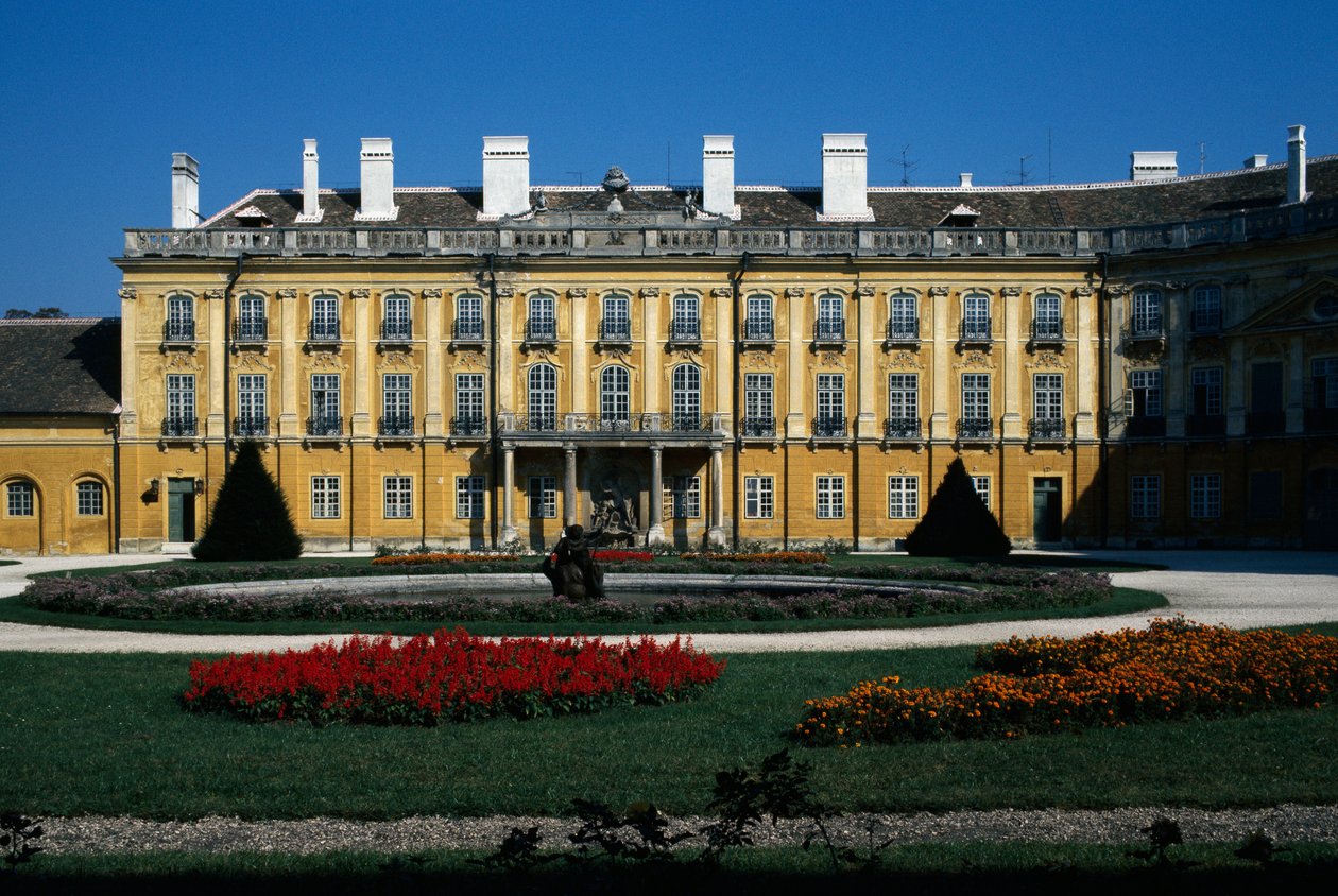 Esterhazyho palác od Hungarian School