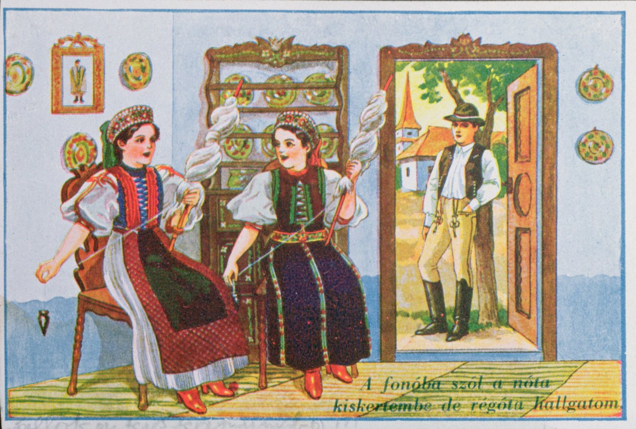 Pohlednice zachycující ženy v tradičním maďarském oděvu, jak předou a zpívají populární píseň Zpívej žábě, asi 1940. od Hungarian School
