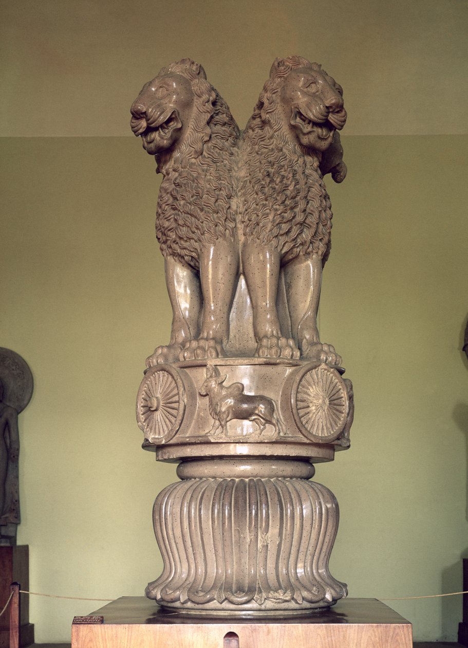 Lví kapitál ze sloupu císaře Ashoky (asi 264–223 př. n. l.) 273–236 př. n. l. (leštěný pískovec) od Indian