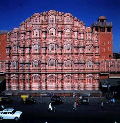 Hawa Mahal (Palác větrů) postavený v roce 1799 (viz také 208425 & 208426) od Indian School