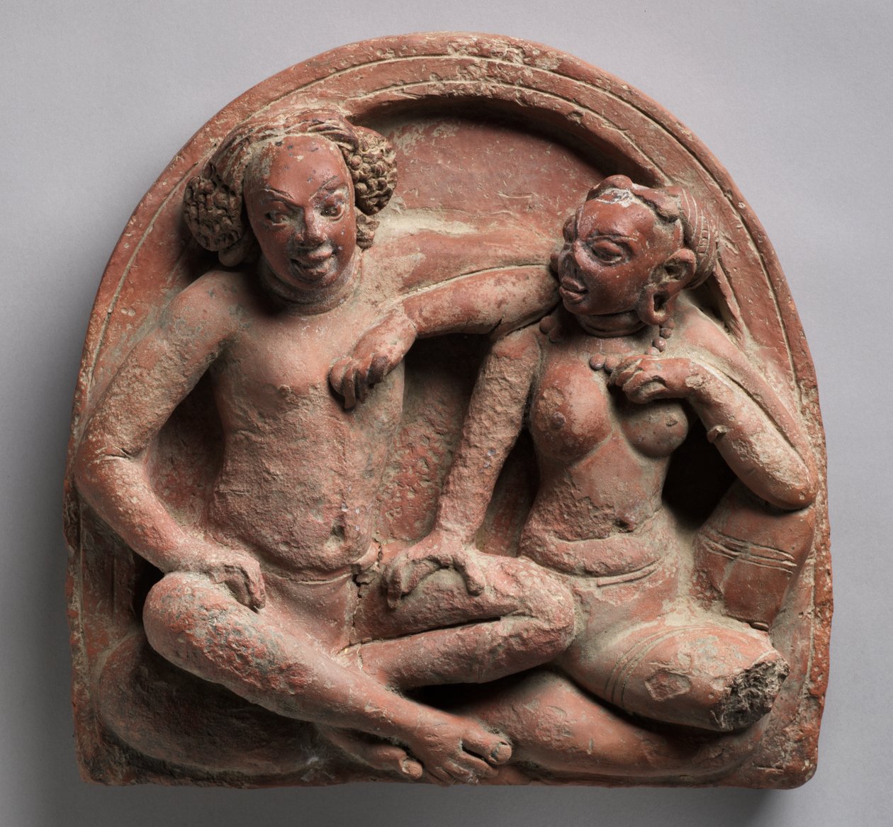 Zamilovaný pár: Mithuna, Ahichchatra, Uttar Pradesh severní Indie, cca 320-550 (terakota) od Indian School