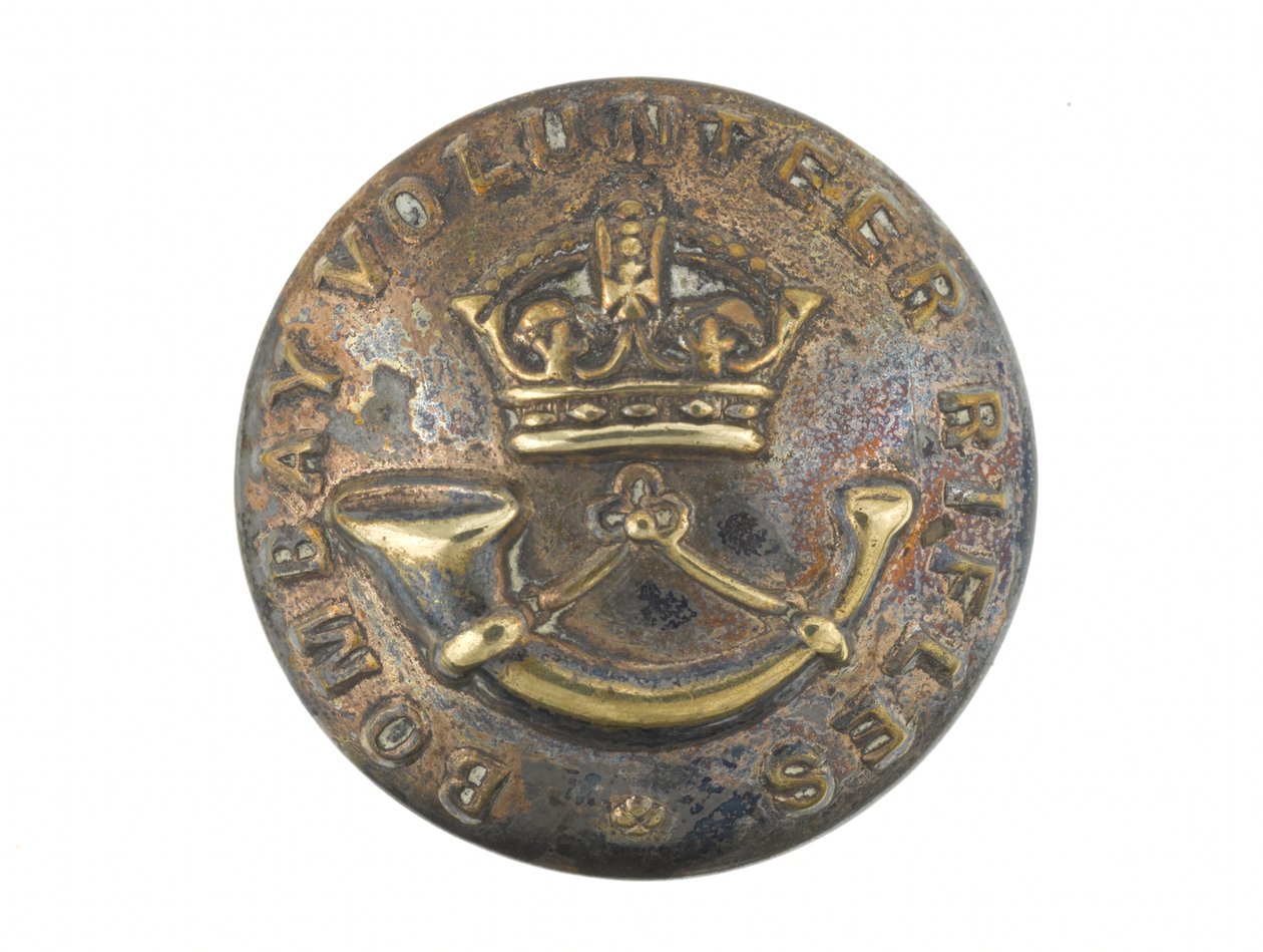 Button, pušky Bombay Volunteer Rifle, před rokem 1901 od Indian School
