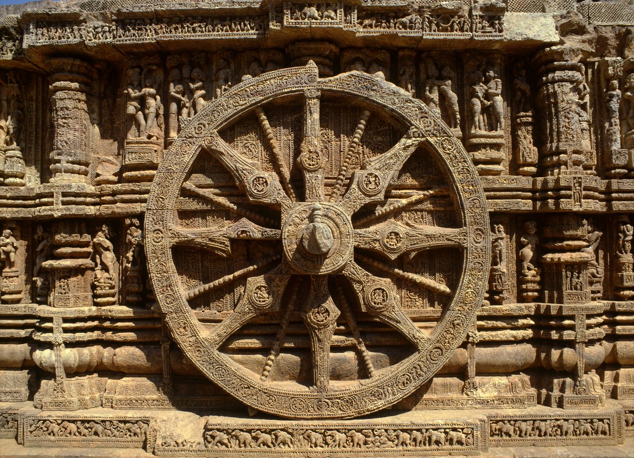 Detail kola vozu Surya (kámen) od Indian School