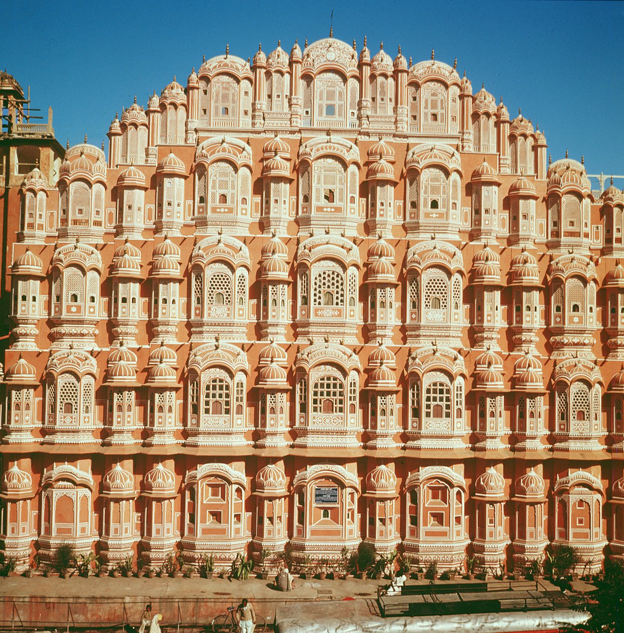 Hawa Mahal (Palác větrů) postavený v roce 1799 (viz také 121219 & 208426) od Indian School